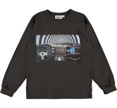 Rin T-shirts & Tops
